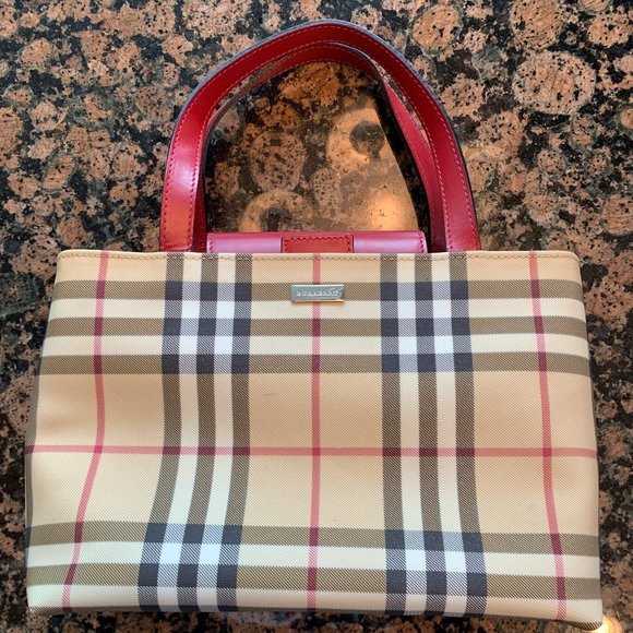 Authentic Burberry Bucket Purse - Picture 1 of 6